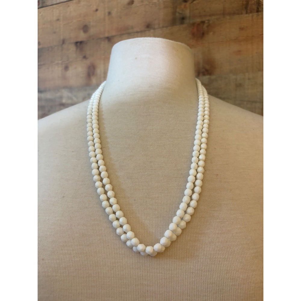 Vintage White Faceted Milk Glass Bead Long Opera Length Necklace 49 Inch